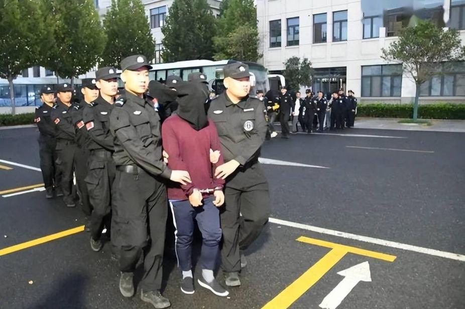 东南亚电诈集团的好日子，这次是真的到头了，以前各自为战的几个大国，这回居然联手干