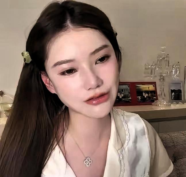 豪门婚姻里，她该怎么办，大S是明星，马晓梅是普通人，身份不一样，待遇肯定也不同，