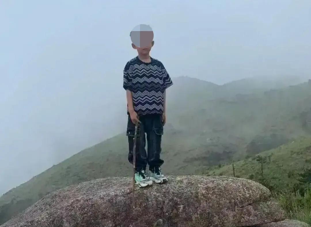 莆田失联50多天的8岁男孩果然是在水域找到的，当初我就说过不必扩大到几十公里外寻