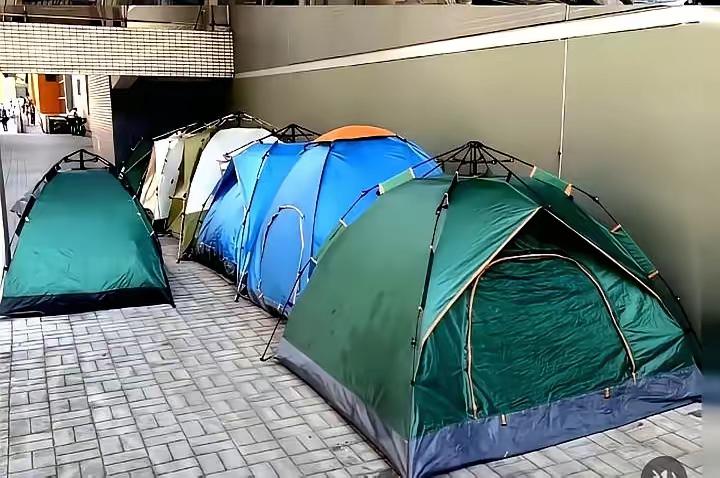 你敢信？帐篷过夜居然也能舒舒服服洗澡啦！以前住帐篷，那股子味儿别提多酸爽，洗澡成
