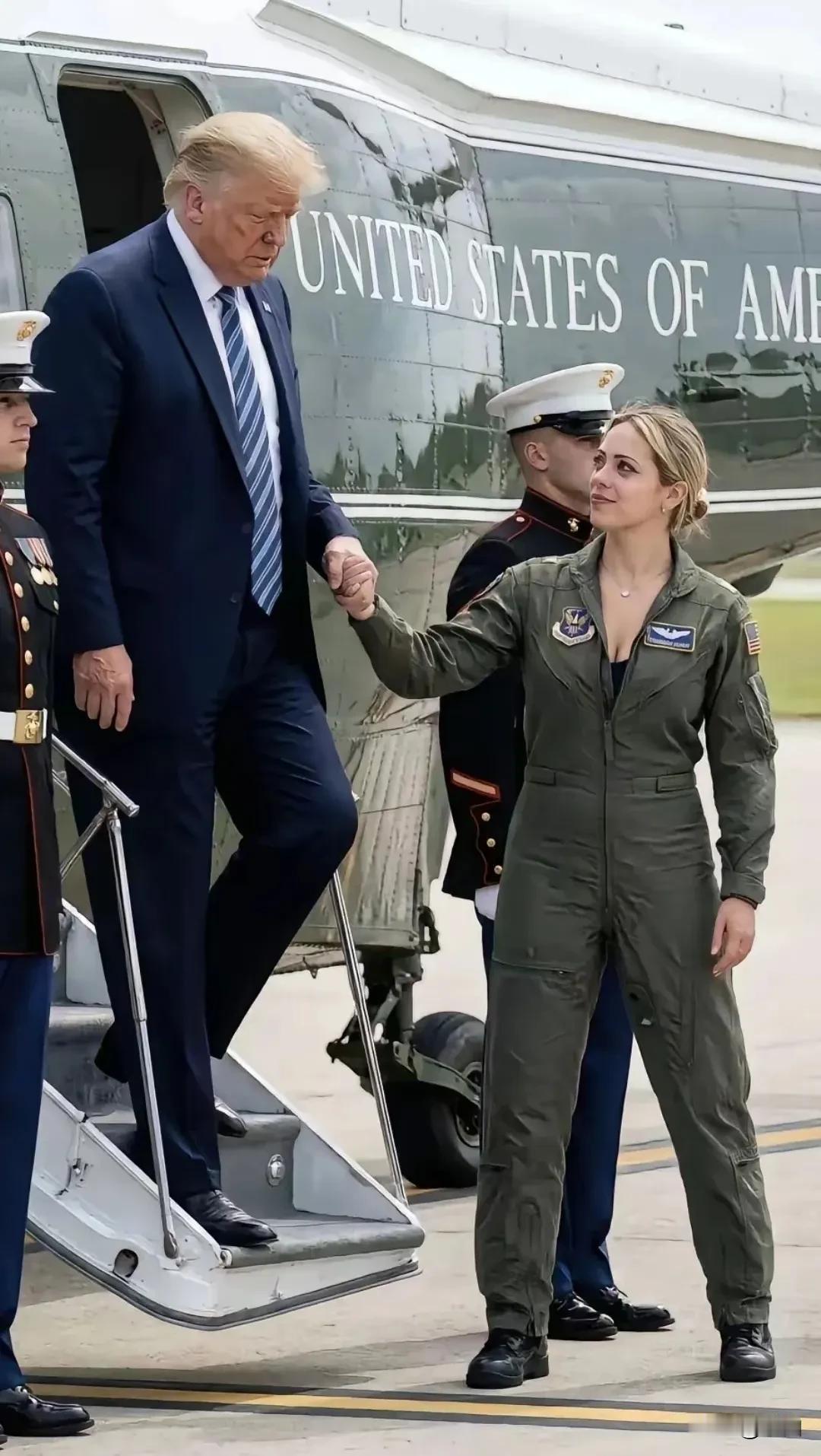 美国高层很懂特朗普，知道怎么去让特朗普疲惫的心重新燃起来。特朗普坐飞机非常疲惫，