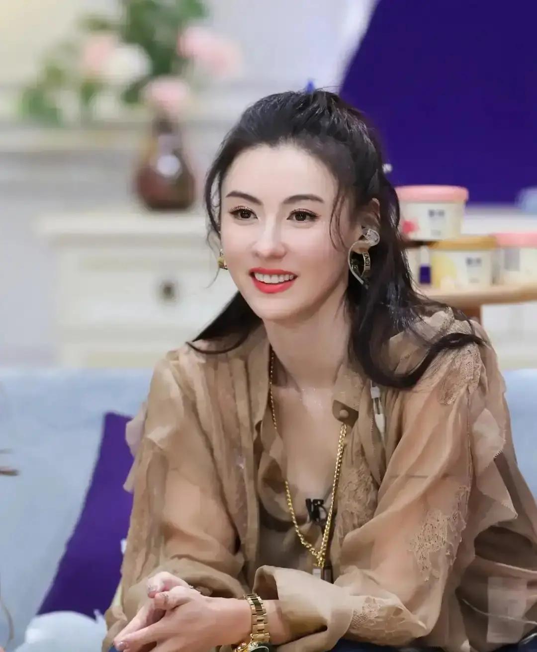 16岁长子一句话，谢霆锋人设崩了Lucas一句“回不去了”，把爸妈复婚幻想