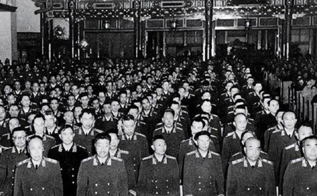 57名开国上将，单论军事指挥能力，排在前十位的都是谁？我自认为韩先楚、刘亚楼、许