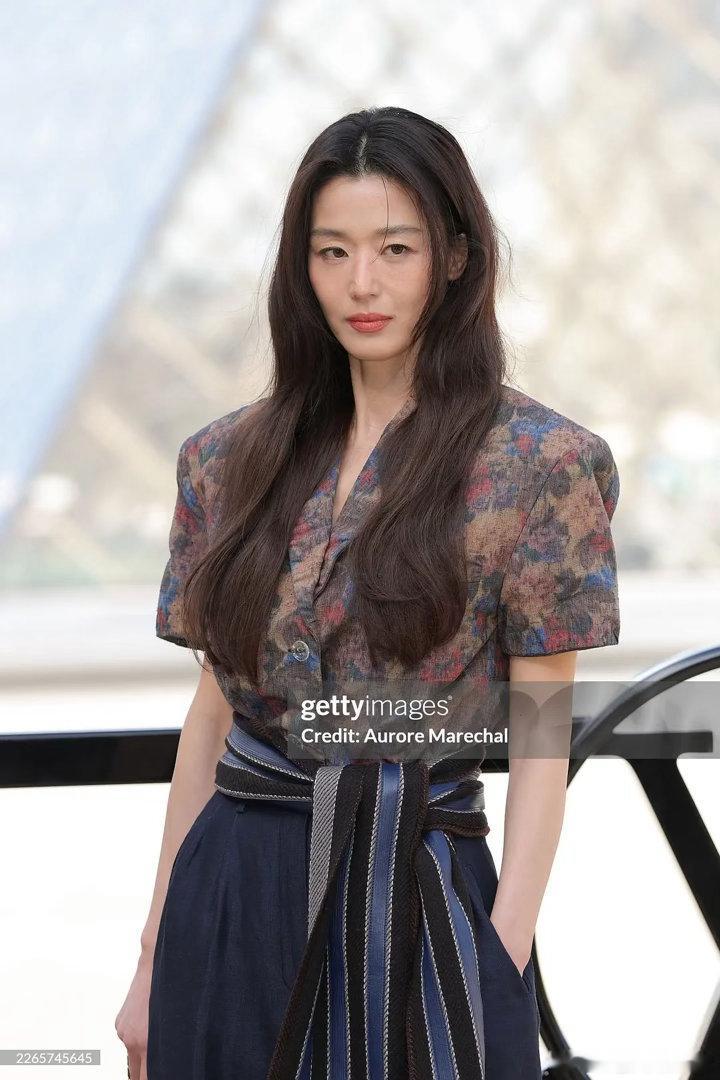 LV的丑衣服大赏