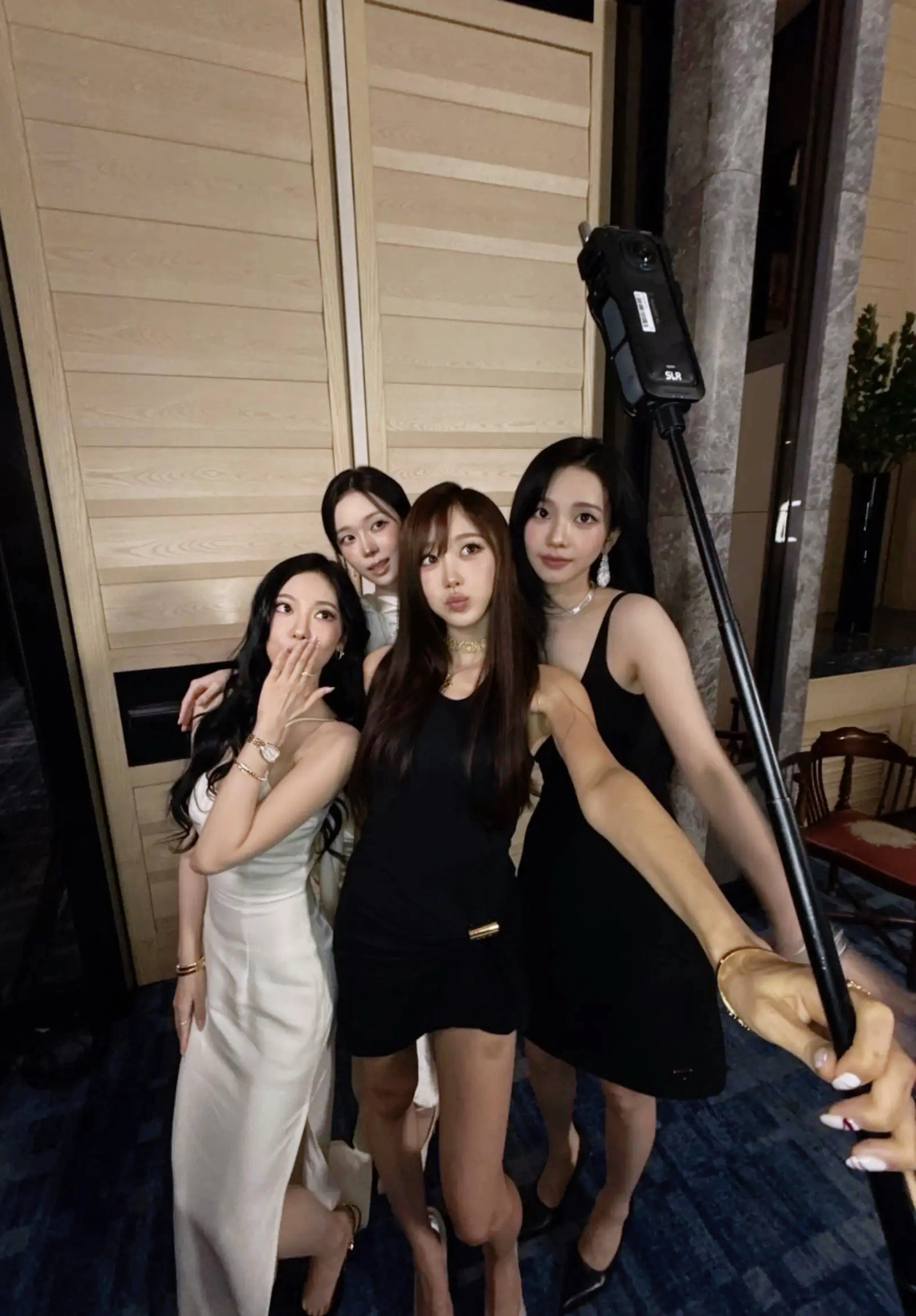 这张的吉吉僵尸新娘感有了….🪭​​​