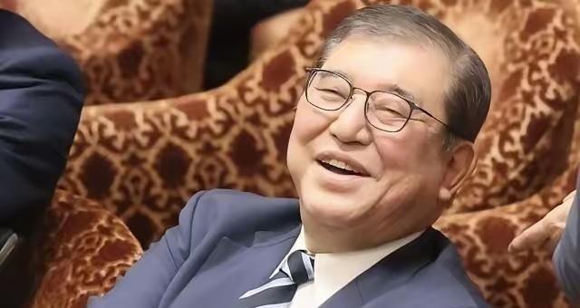 日本为何总要赌国运侵华？很多人以为是军国主义。错了！真相是，日本前首相石