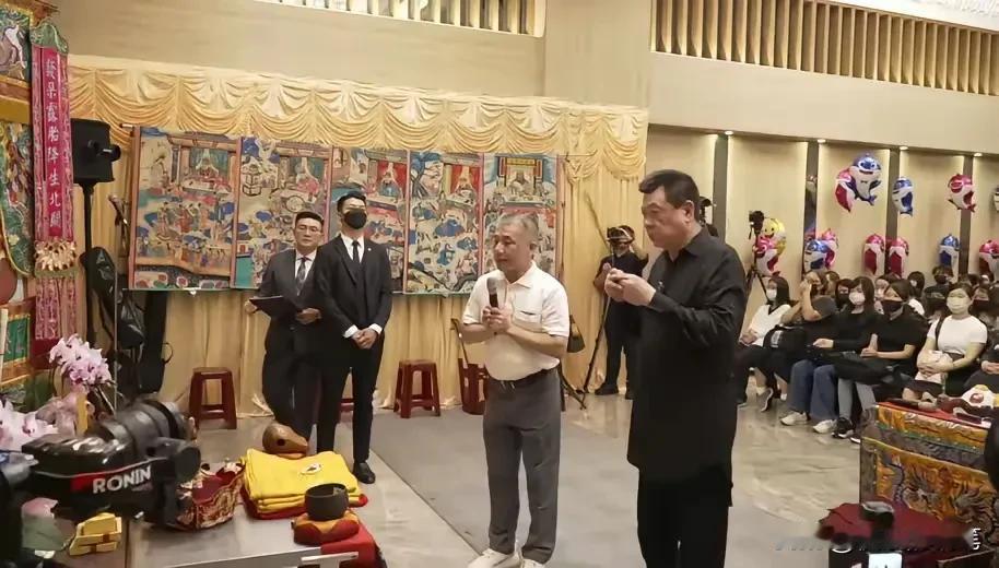 昨日，“孙爸爸”满含恳切与愧疚道出心愿。他声音沙哑，双手微攥，眼神里满是期盼与自