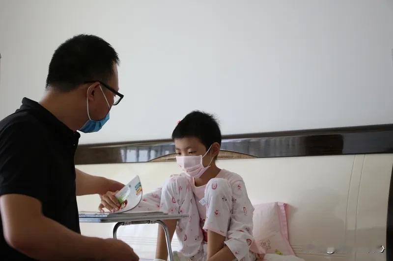 血常规正常，C反应蛋白偏高需要吃抗生素吗？今天接到这样一个咨询，一位做了主动