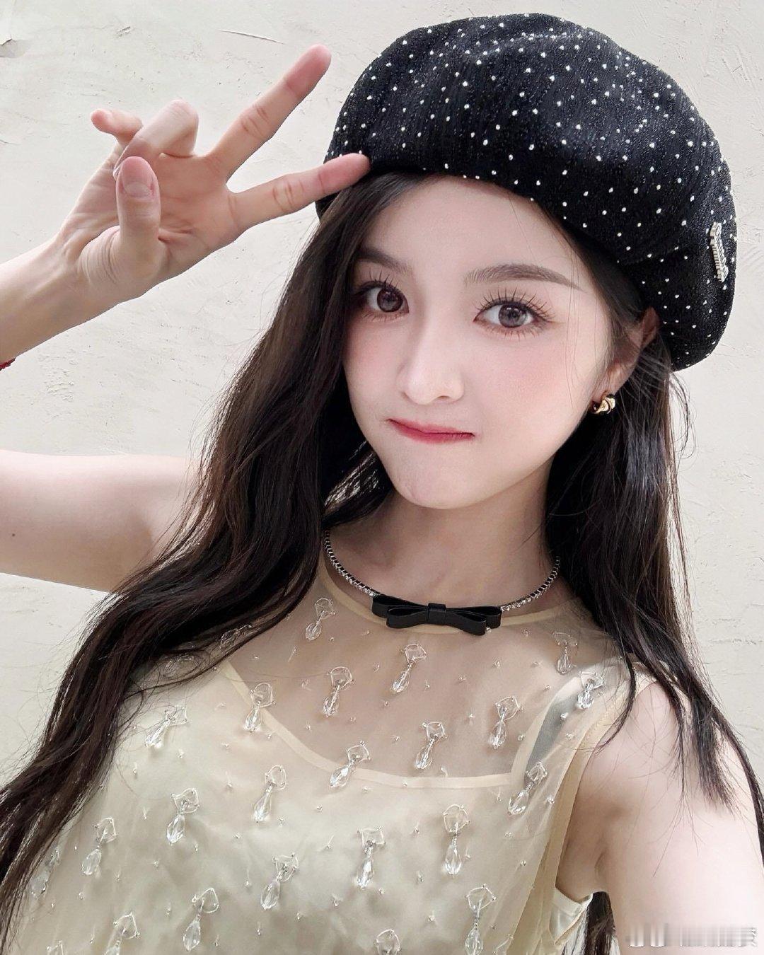 #吴宣仪#早期的神​