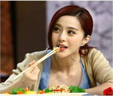 明星吃货排行榜, 鹿晗第四, 赵丽颖第二, 第一名是她!图片