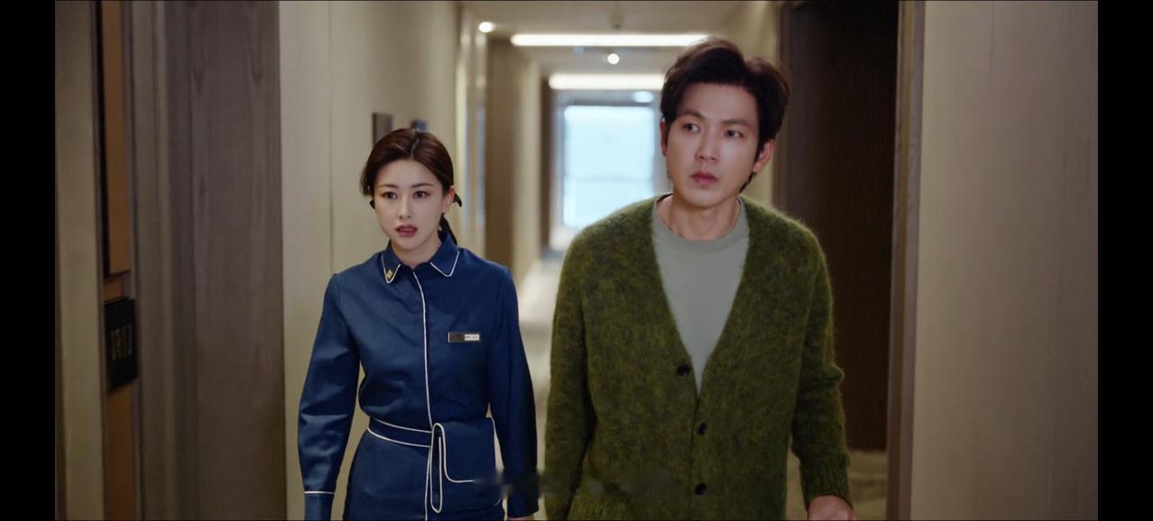 《蜜语纪》第9-10集，剧情注水太严重，有了弃剧的冲动。小三不闹事了，许蜜语、纪