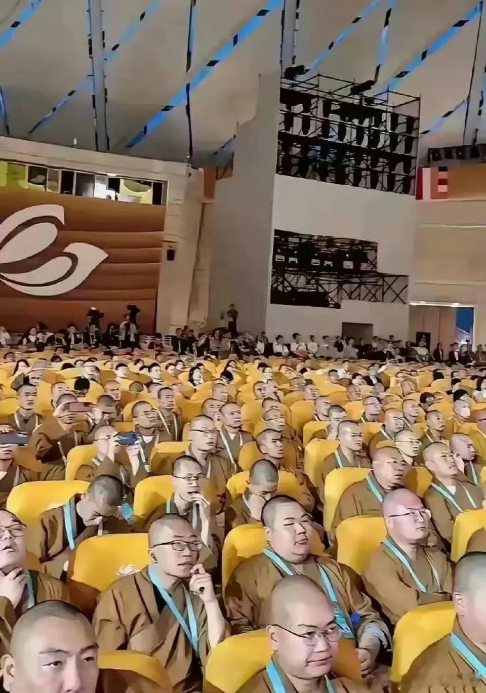 都是吃素的为什么会这么胖[思考]​​​​
