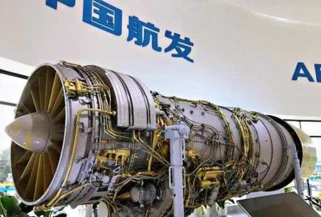 这是中国装备的涡扇-15涡扇发动机，这款航空发动机的装备，一下子拉平了中国航空发