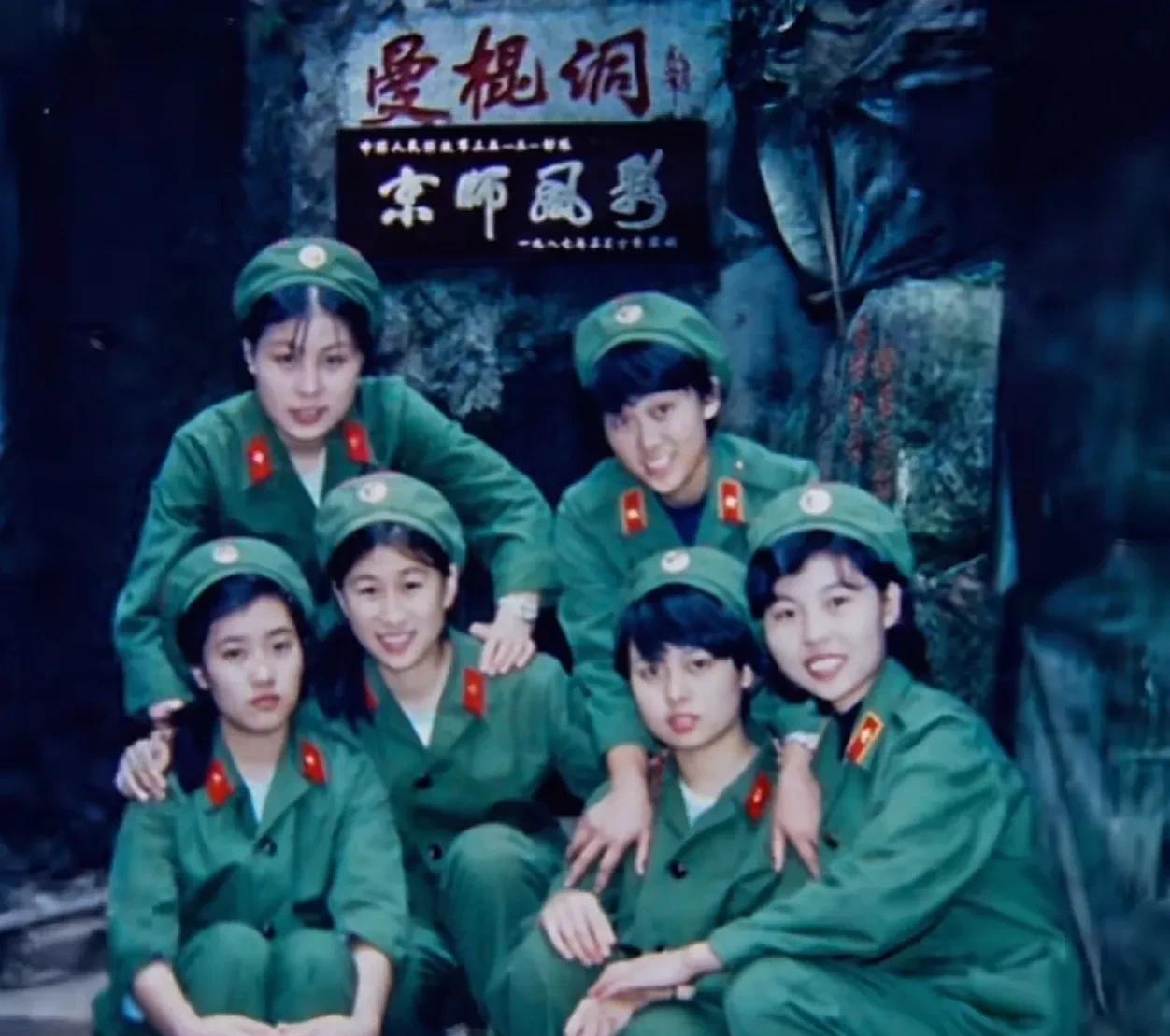 1987年我去过曼棍洞，它在云南省文山州麻栗坡县天保镇红光村，离前线仅4公里。它