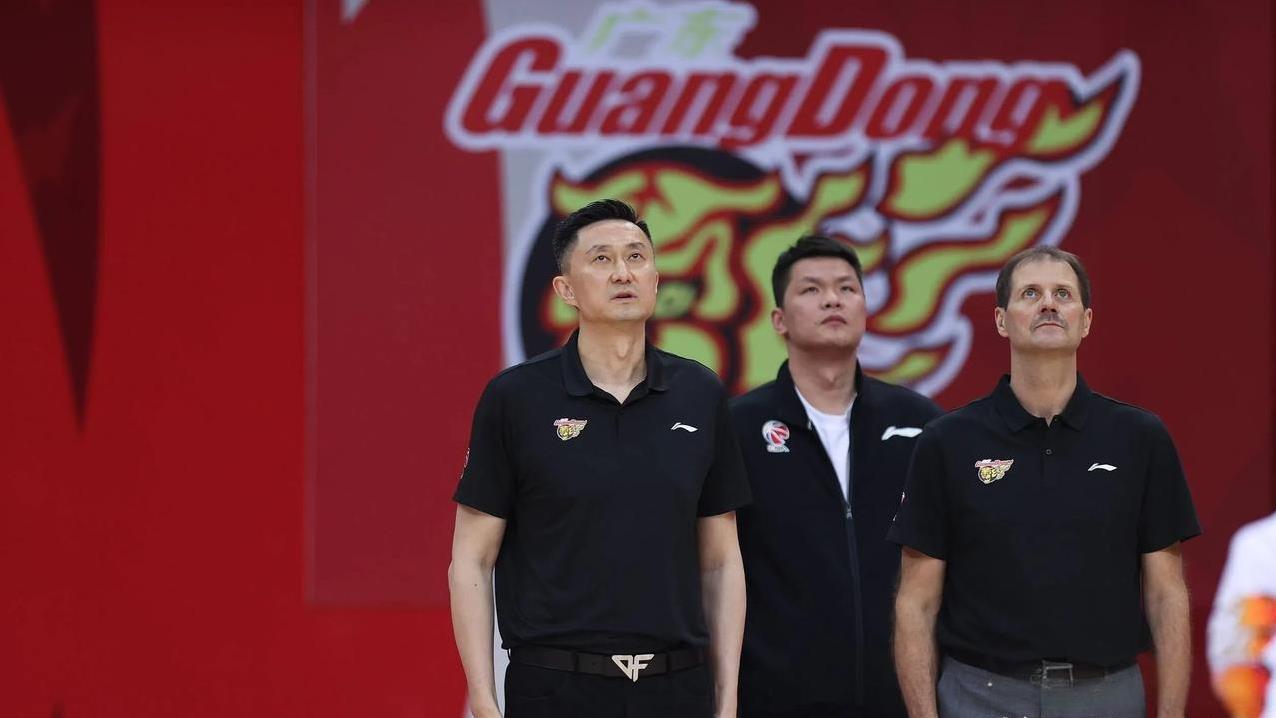 朱芳雨慢了一步！据CBA经纪人透露：广东男篮心仪大外援汤普森转投青岛男篮！理由