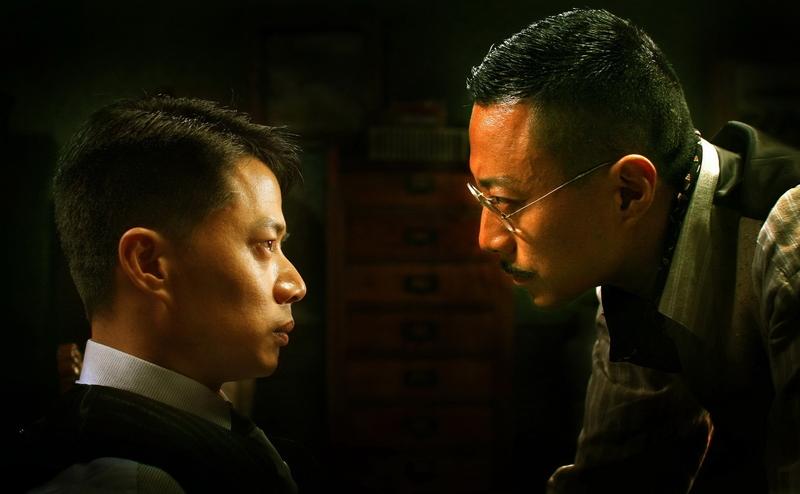 《潜伏》算得上经典谍战剧，但很难说它就是最好的。《潜伏》里余则成的故事太抓心，