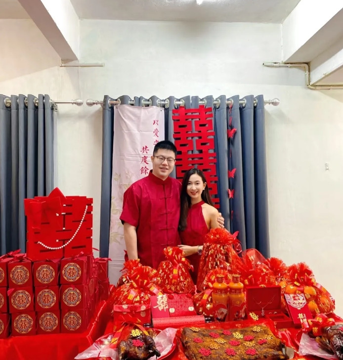 我老婆月薪3.2万，我弟弟结婚，我妈那老婆出28万，我老婆宁愿离婚也不出这个钱，