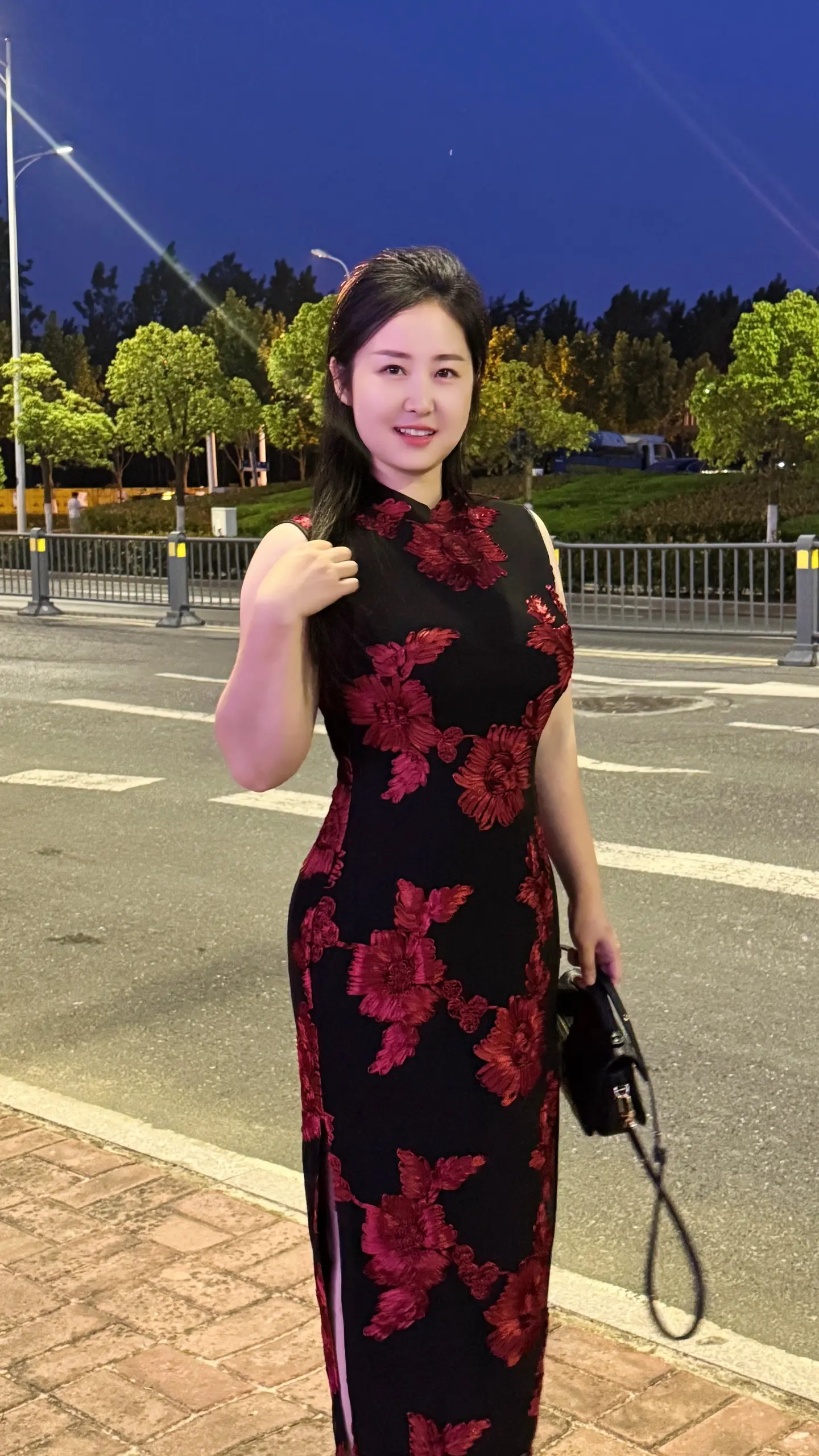 画报夫人衣服测评 永远可以相信旗袍的韵味 旗袍
