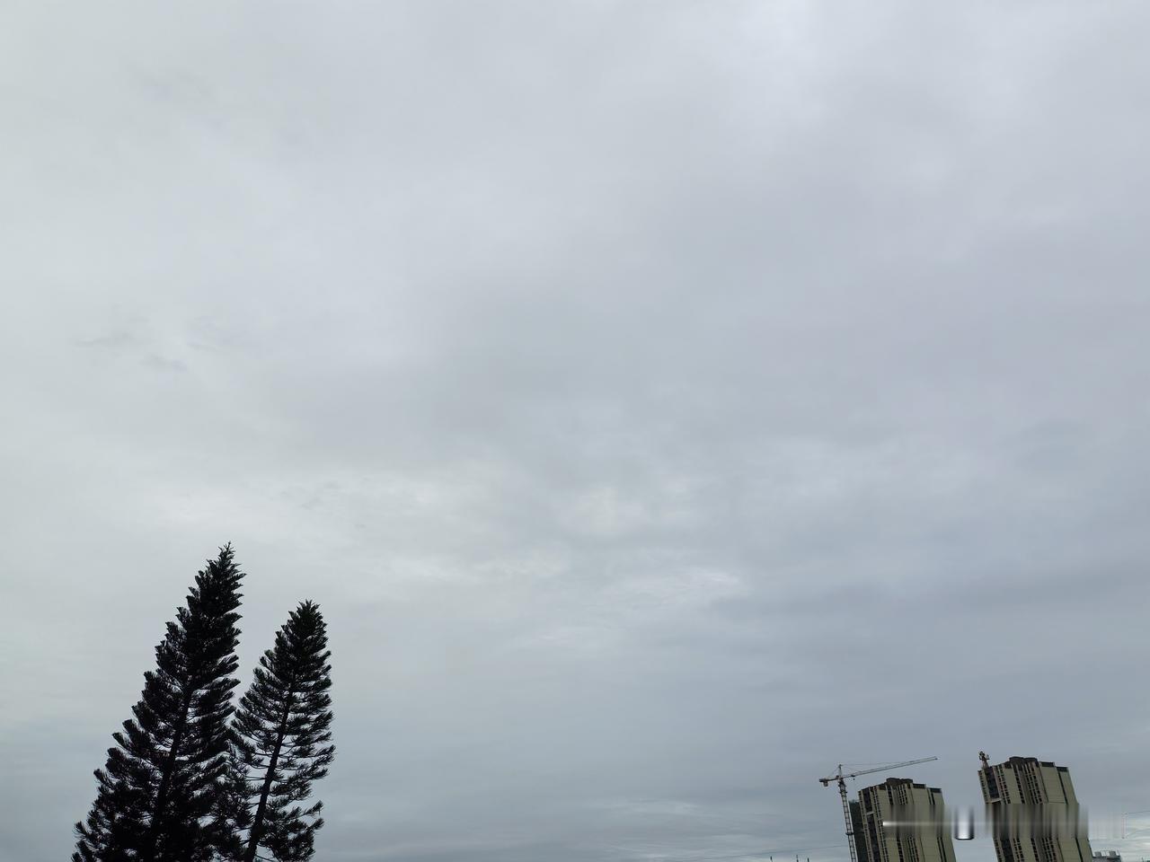 六月迎来冷空气，今起升温，下一波暴雨即将抵达广东！今天（11日），广东大部多