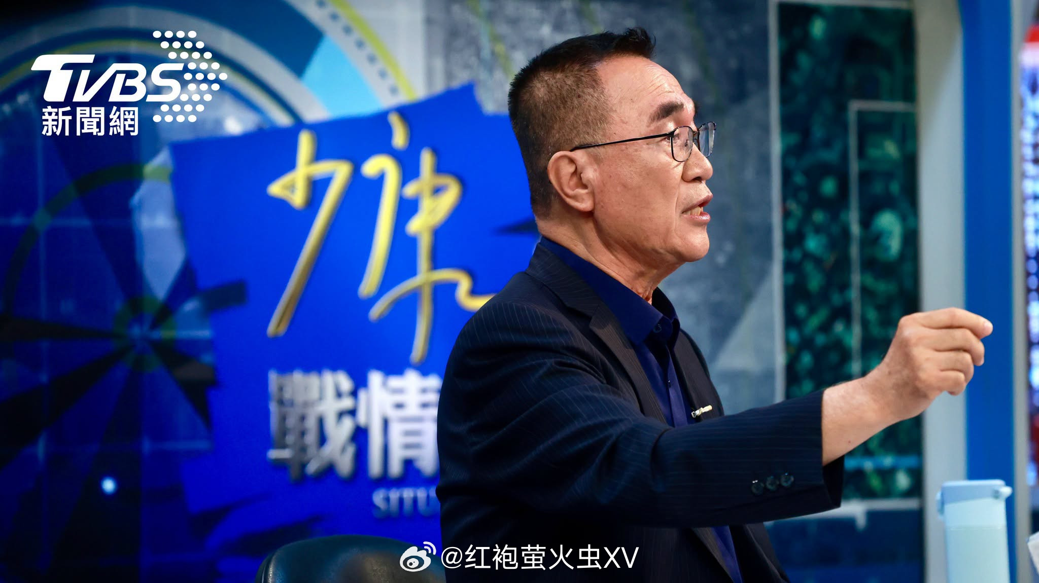 湾湾九合一新北：李四川今天接受《少康战情室》专访。据蓝营民调，他现在赢苏巧慧