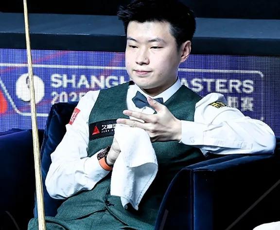 可惜！赵心童无缘上海大师赛决赛2025年8月2日晚的斯诺克上海大师赛第二场半决