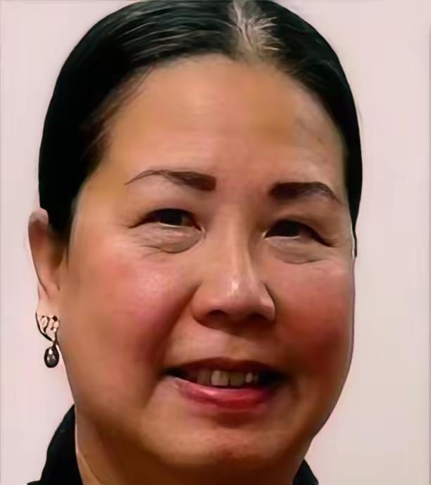 间谍也能做“大善人”？这不，潜伏美国20年的间谍，伪装成热心肠的大善人，在深圳、