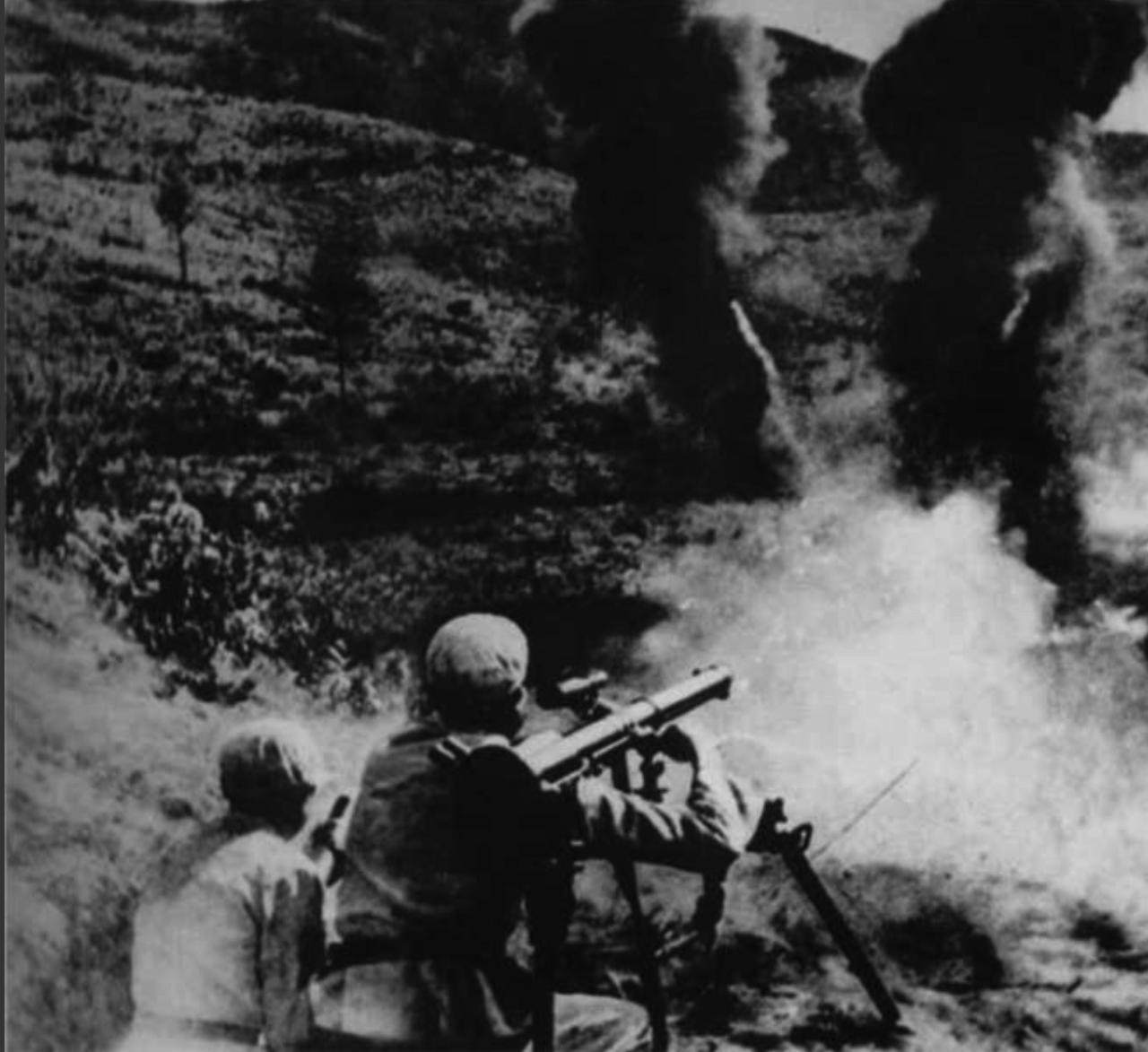 1953年，方形山之战，关键时刻一战士突失踪。军长忆起半年前6700人血的教训，