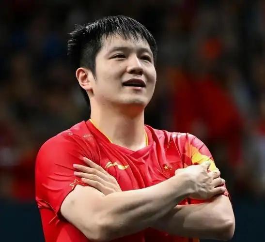 8月31日下午，中国人民大学教授金灿荣突然在社交平台发问：樊振东、朱婷这样