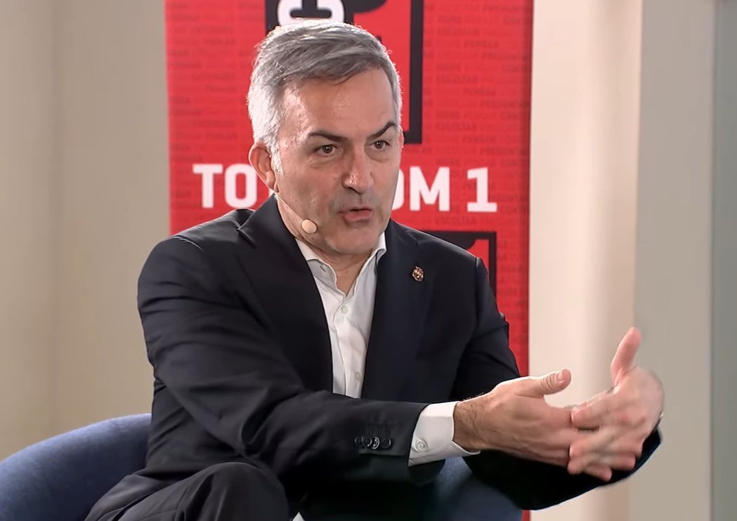 问：成千上万的巴塞罗那球迷醒来后都为哈维采访内容这场争议感到难过。你怎么看，丰特