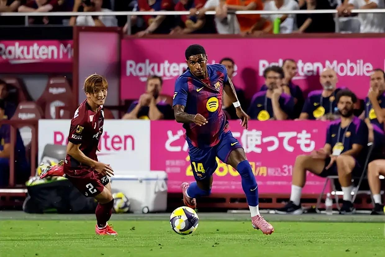 曼彻斯特晚报记者StevenRailston称曼联不想再被其他球队牵着走，租借