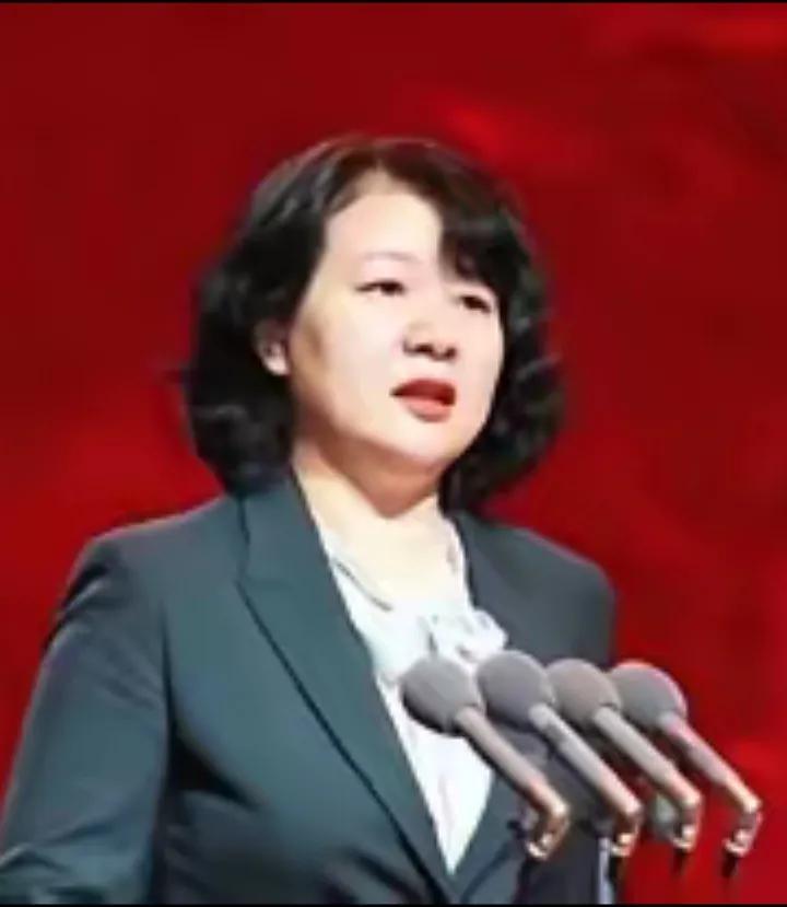 我真是服了骗子的技能都这么高了吗？竟然在大学任博士导师还没人发现近日某大