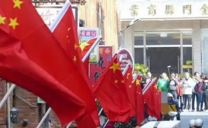 最后台湾的回归可能会有三种方式，目前看来，第三种可能性最大，因为第一种武力统一以