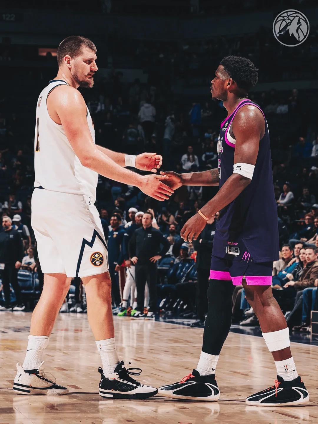 吃饭睡觉打狼？约基奇本赛季对阵森林狼的4场比赛中：场均35.8分、15.0个篮板