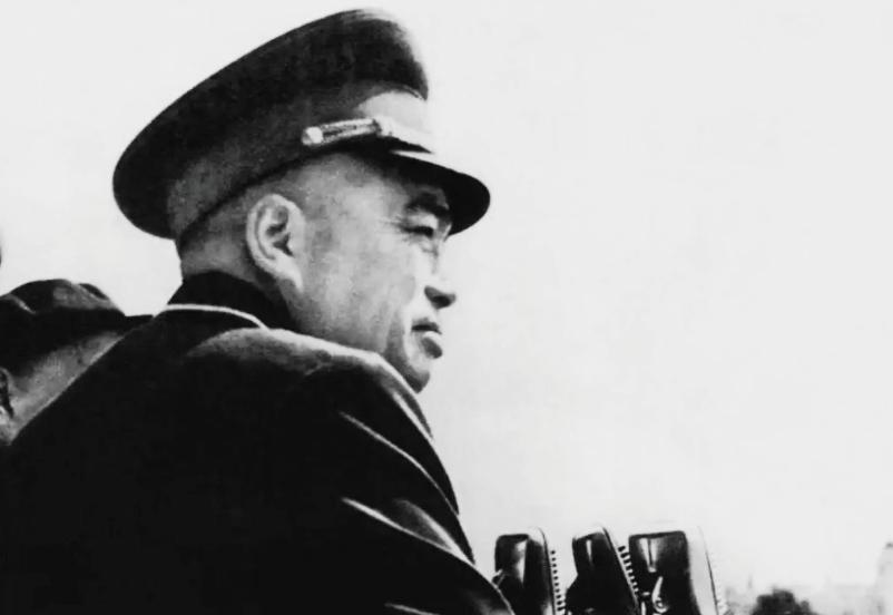 抗美援朝美国失败了，是彭德怀太厉害了，美国应该庆幸粟裕没去，毛主席一开始就想让粟