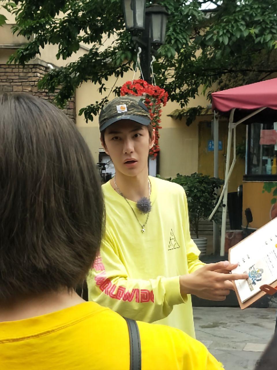 生的不能再生的图，可是我真的好爱王一博