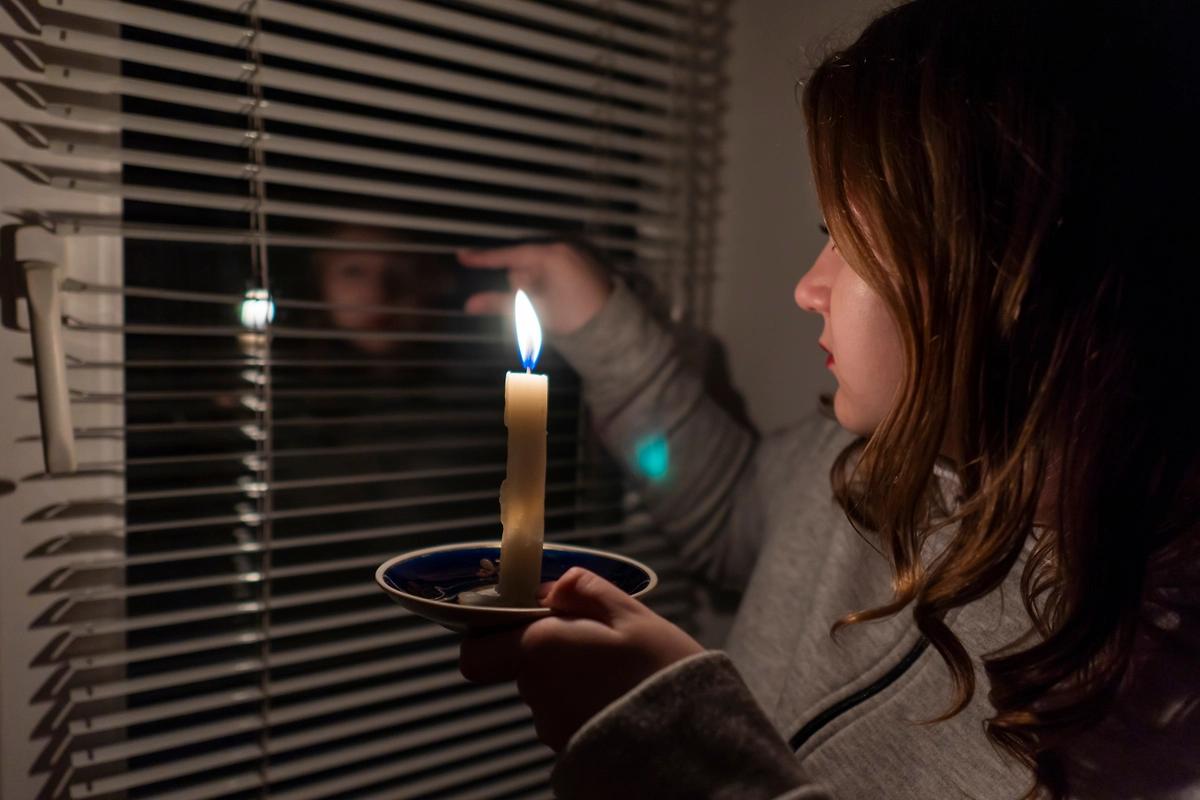 基辅左岸在“匕首”对火电厂发动大规模打击后陷入黑暗基辅及乌克兰多个地区遭受大