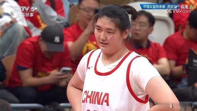 “为什么大家都不看好一个运动员，每场教练都派他守发，是教练团队的一致意见，还是主