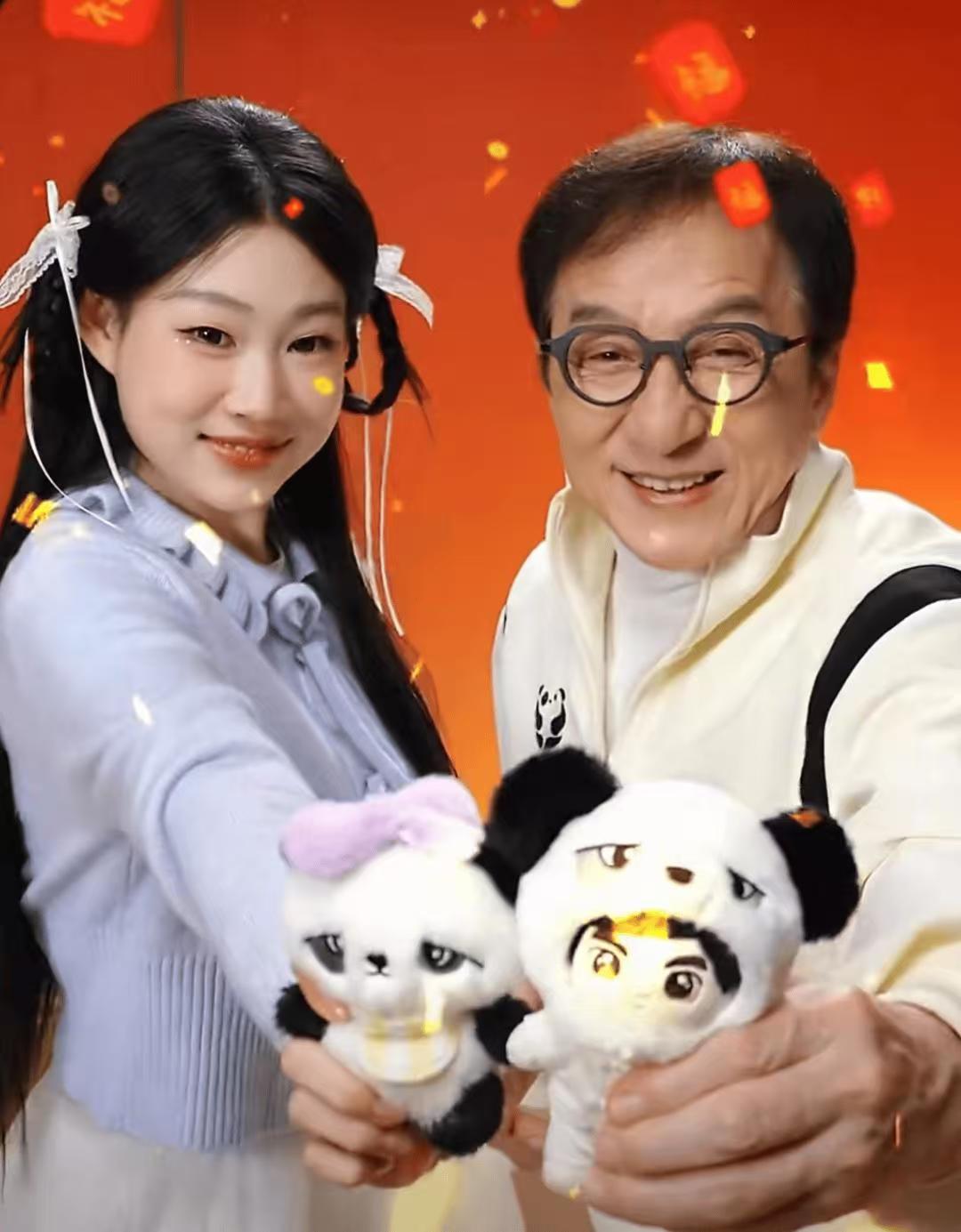 成龙，这次失算了！成龙的新电影要在春节上映了，他为了宣传很卖力，把李连杰和吴京