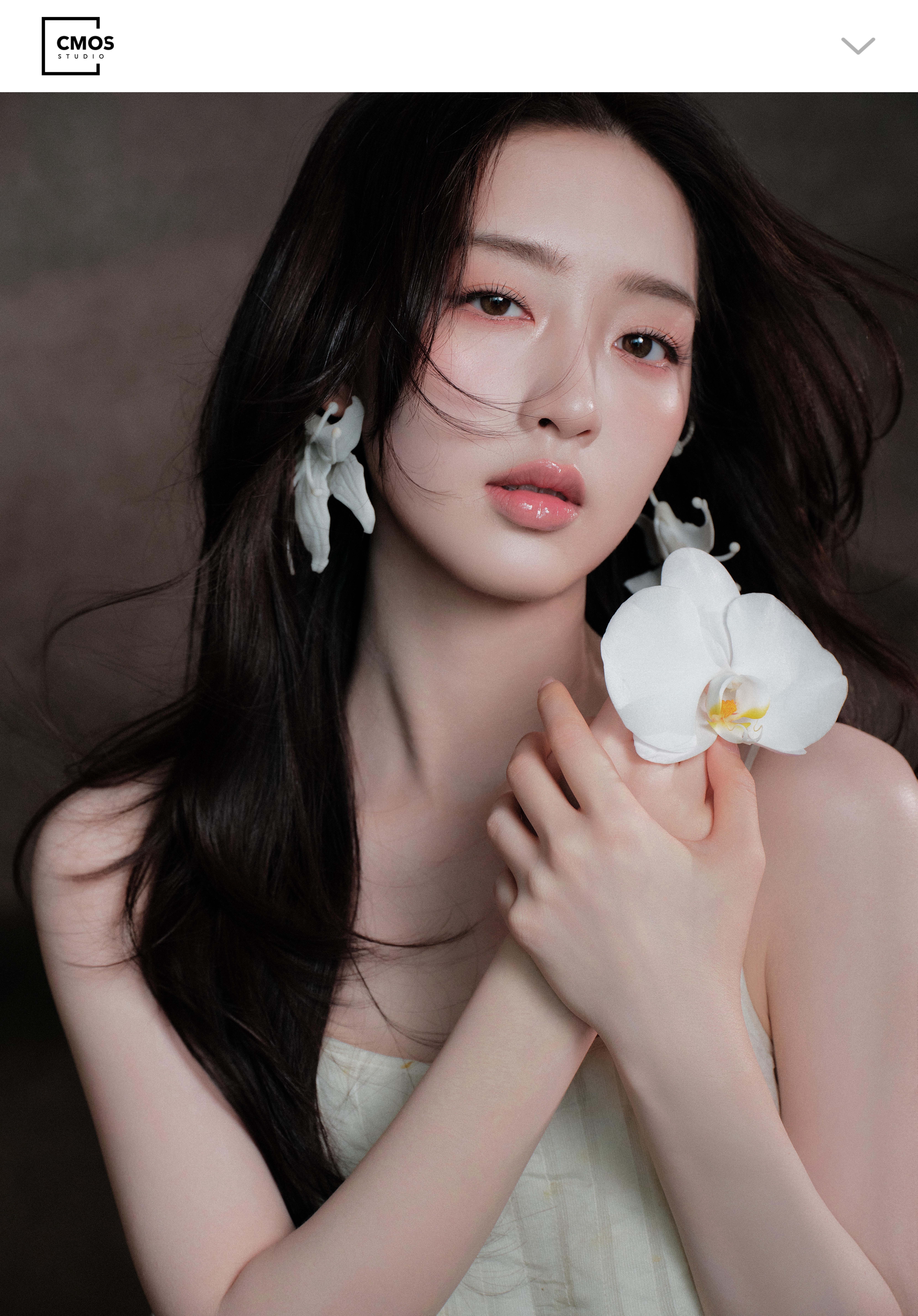CMOStudio邓恩熙光影轻落，朦胧油画漫反射氛围中蕴藏温柔📷摄影：-打歌
