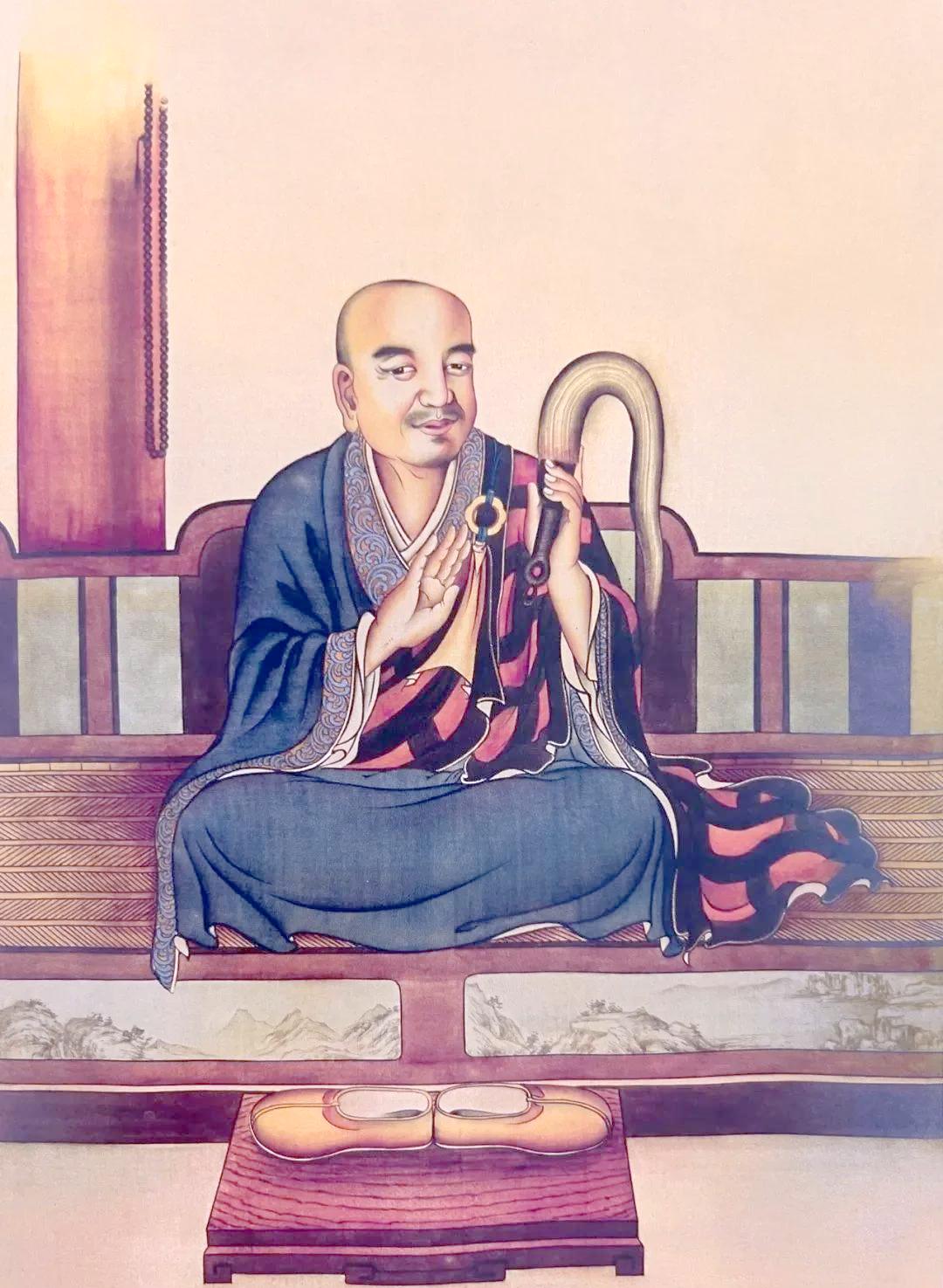 有一天朱元璋来到一块墓地，他命人将墓主人的墓挖开，然后看到了两个口对口的莲花缸。