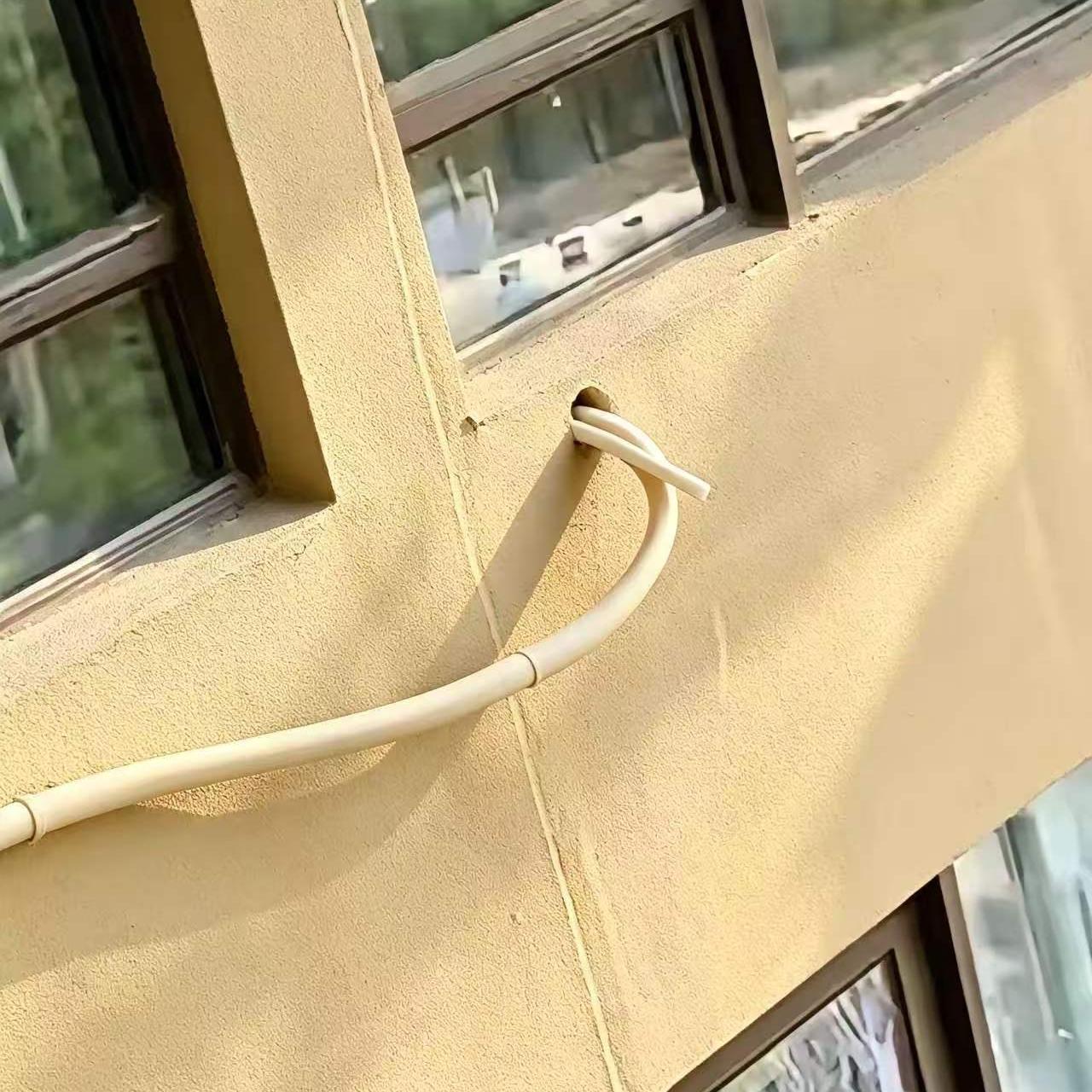 快要和邻居翻脸！楼上空调滴水整夜吵得睡不着住在8楼，楼上邻居空调24小时不