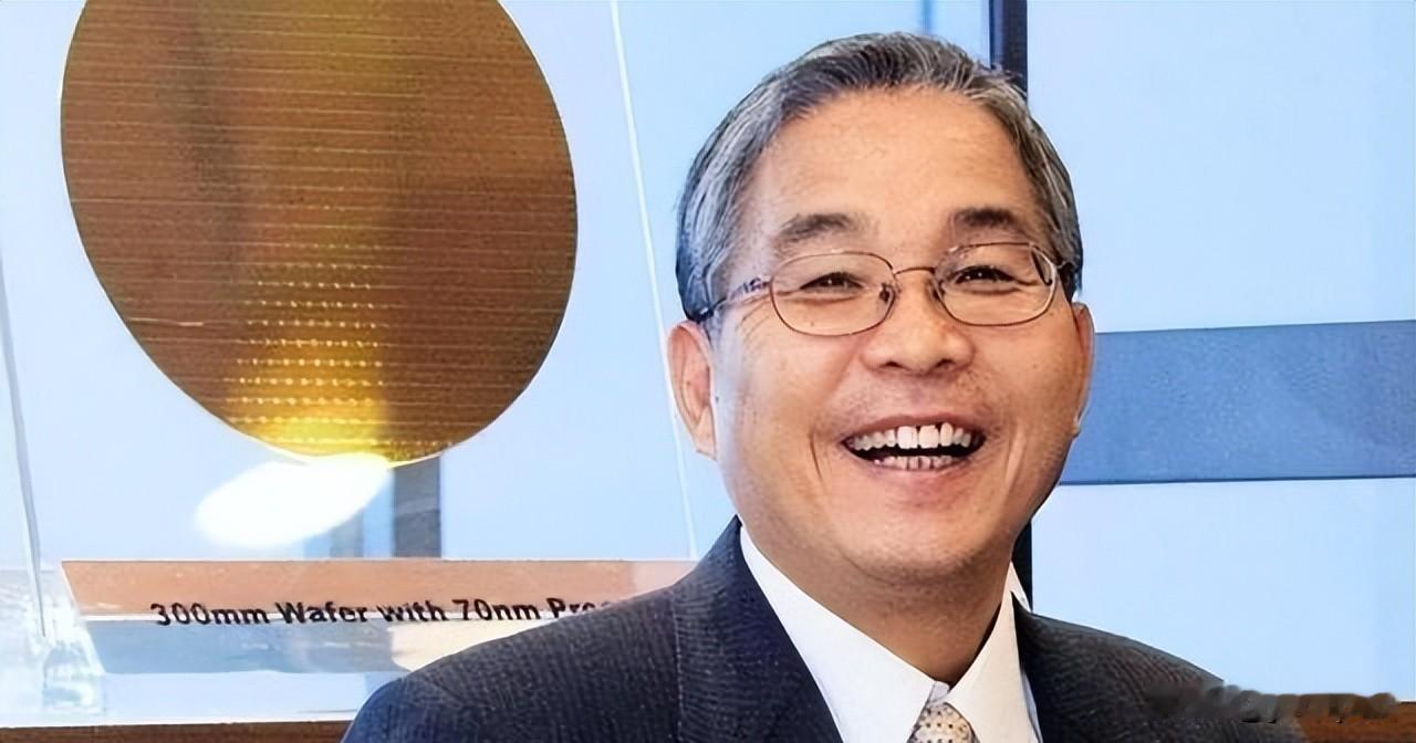 日本1700名顶尖科学家现在长年待在中国实验室里头，日本媒体急得跳脚了，说这是“