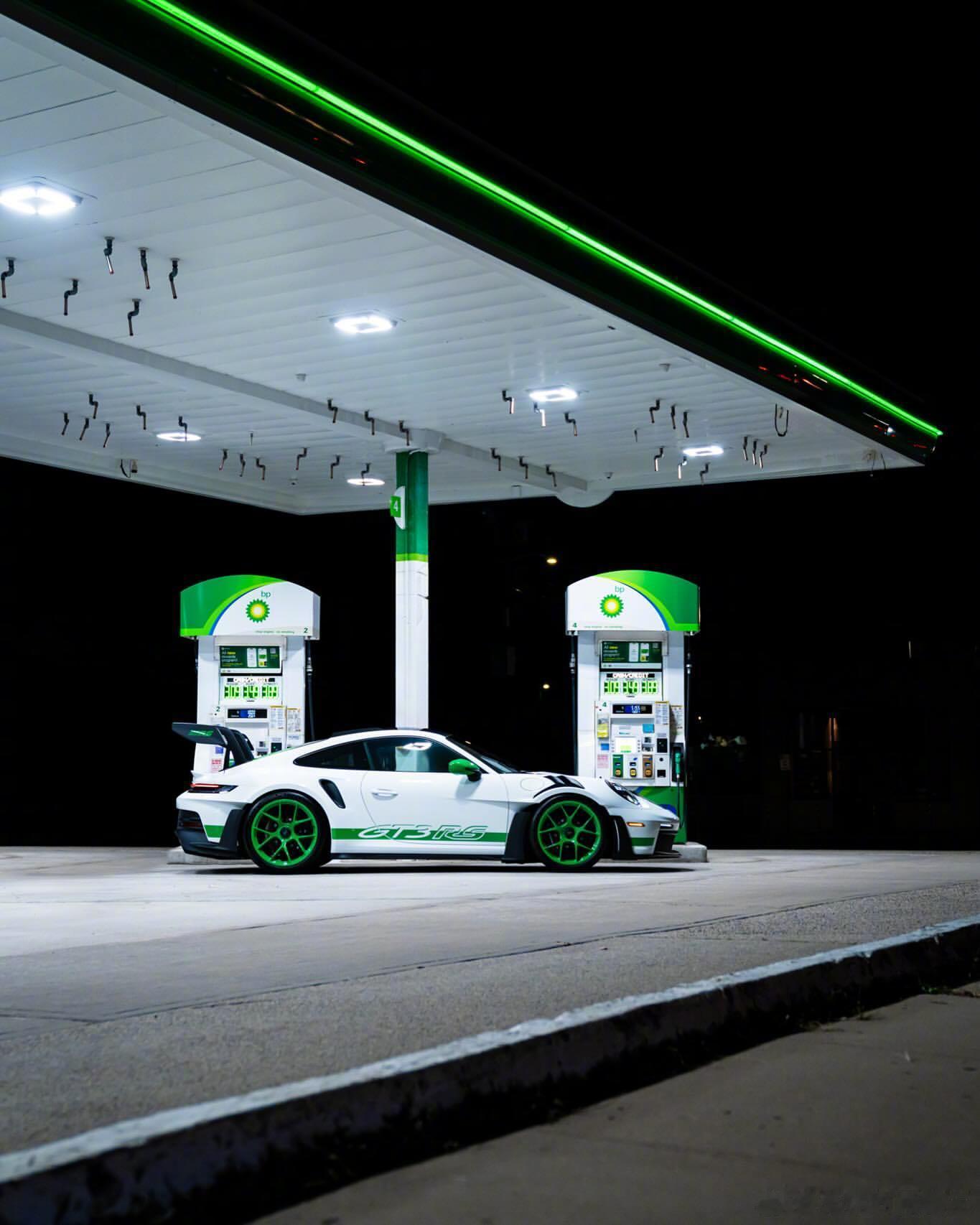 赛道之王｜保时捷992GT3RS❤️‍🔥当之无愧的梦中情车设计灵感来自于赛