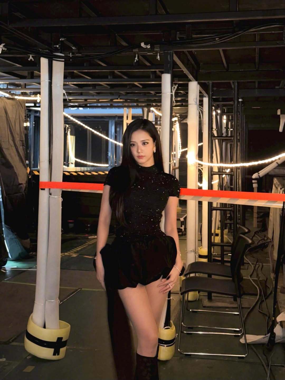 【Ins】金智秀ins更新，不懂这张脸有多美的人有难了！kimjisoo