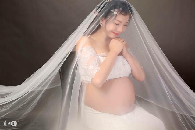 为什么你比别人更容易长妊娠纹? 如何在孕期预防避免妊娠纹?