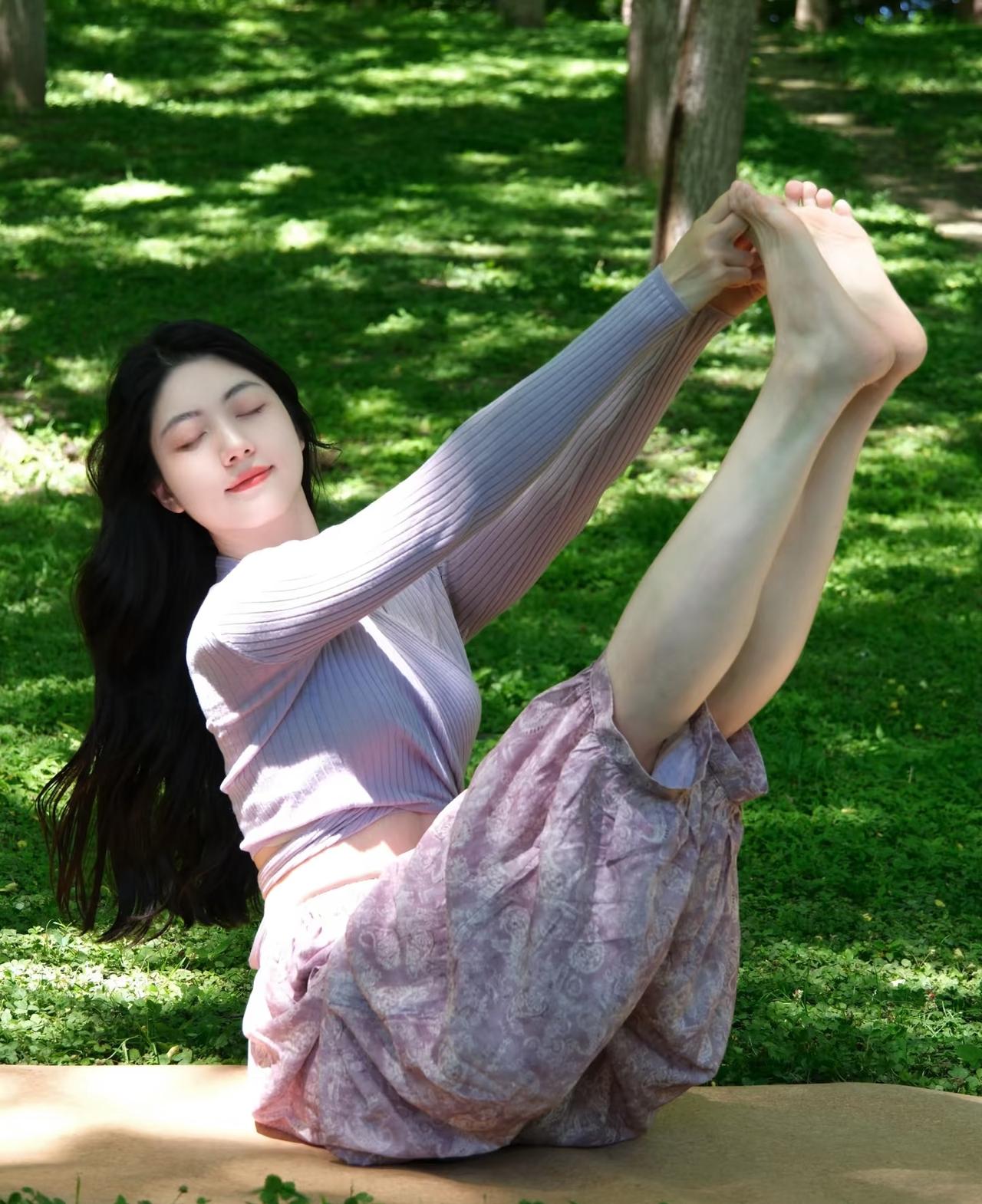 捕捉日常里的自愈瞬间生活不必奔赴远方，治愈往往藏在细碎的日常里。寻一处城