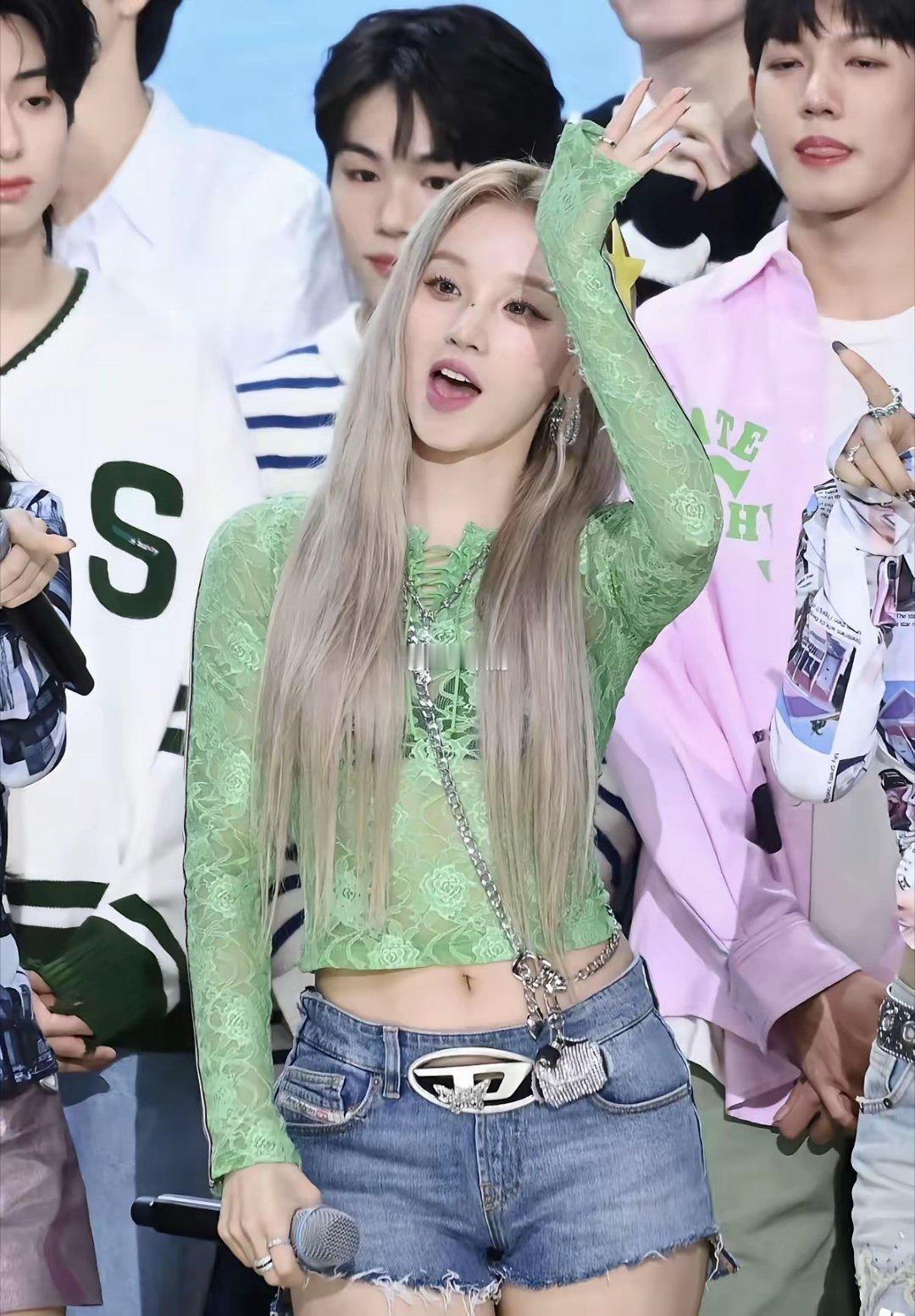 章子怡居然也有被冷落的一天！就算到了这个年纪，章子怡的颜值、身材、演技、作品也依