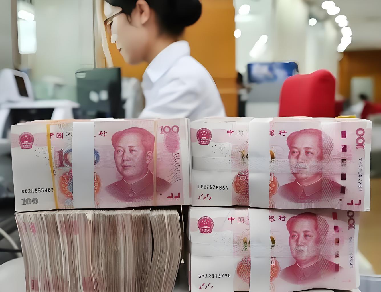 银行经理不会说：200万存款的中年人最危险。作为经历过完整经济周期的过来人，我的