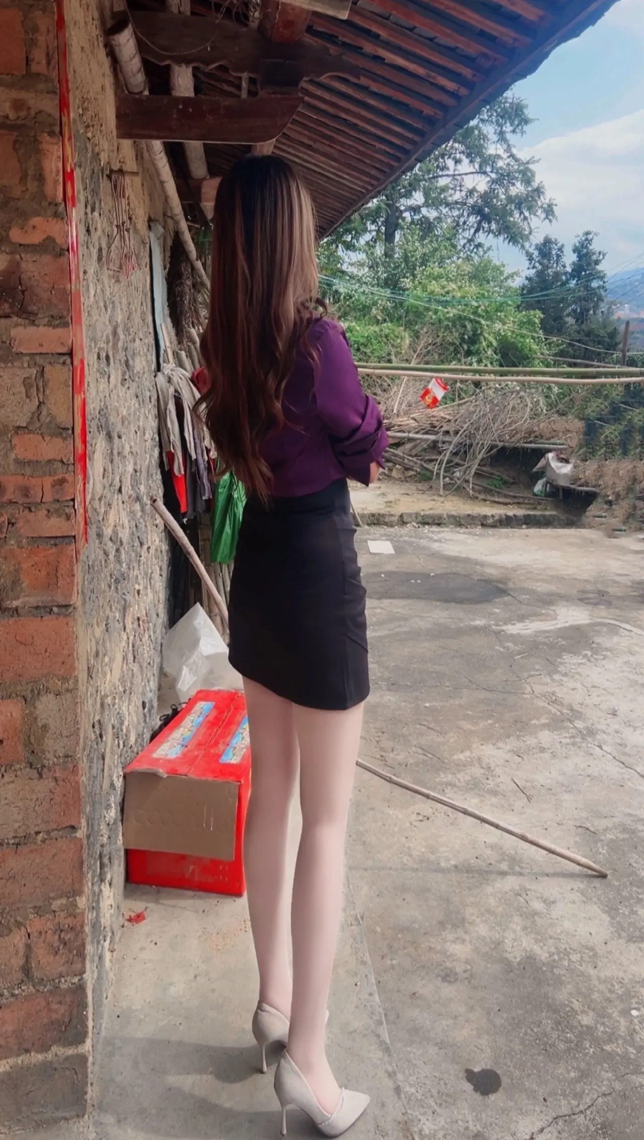 不是很好看，但是耐看，不信你多看几眼试😂😂😂