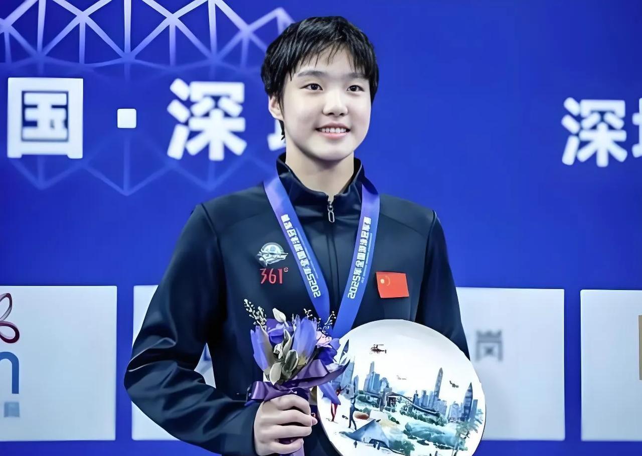 中国12岁的游泳神童于子迪，人类千年一遇的天才！刚刚以0.06秒之差错过世锦赛